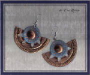 2half-inti-earring-gold-blue.jpg