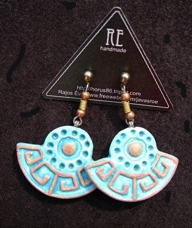 turquoise-gold-meander-earring.jpg